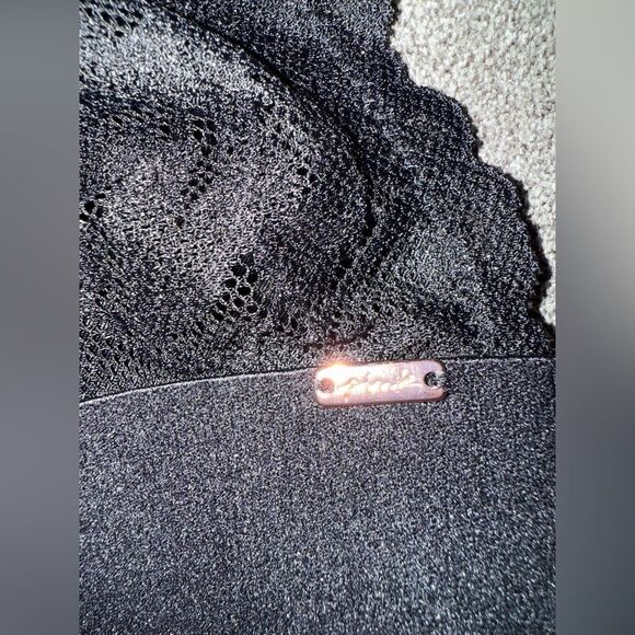 PINK Victoria secret Black Lace Bralette with Logo Detail size Medium - Picture 2 of 7